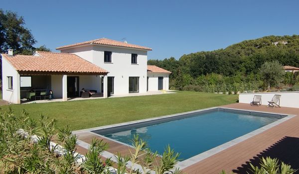 image maison avec jardin